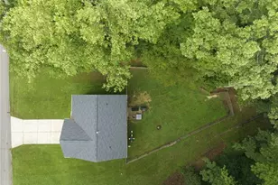 527 Dogwood Dr, Liberty, NC 27298 - Photo 29