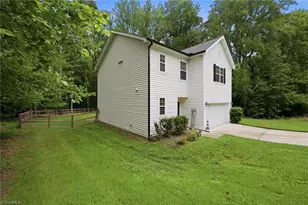 527 Dogwood Dr, Liberty, NC 27298 - Photo 25