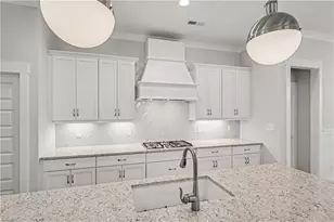 5106 Whaitley Ln, Greensboro, NC 27407 - Photo 13