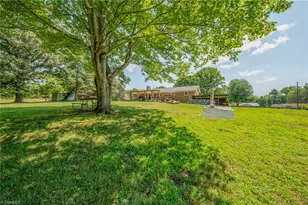 3902 Old Lexington Rd, Winston-Salem, NC 27107 - Photo 35