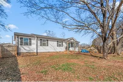 118 Shady Grove Road, Eden, NC 27288 - Photo 5