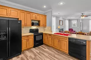 14 Rhododendron Dr, Greensboro, NC 27455 - Photo 13