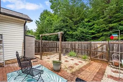 14 Rhododendron Drive, Greensboro, NC 27455 - Photo 25