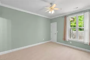 14 Rhododendron Dr, Greensboro, NC 27455 - Photo 15