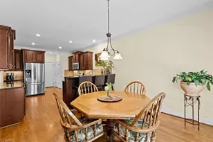 7 Hines Park Ln, Greensboro, NC 27455 - Photo 15