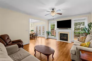7 Hines Park Ln, Greensboro, NC 27455 - Photo 11