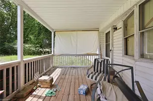 7166 Wright Rd, Thomasville, NC 27360 - Photo 37