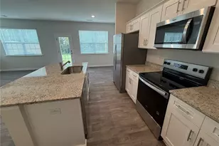 1106 Broholmer Ln, Greensboro, NC 27405 - Photo 5