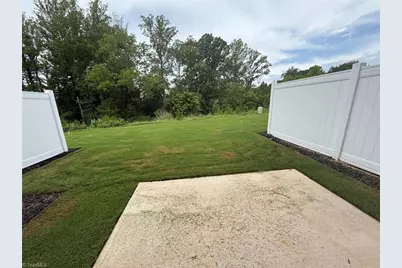 1106 Broholmer Lane, Greensboro, NC 27405 - Photo 17