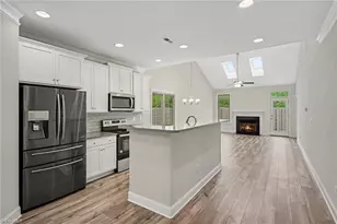 3840 Thistleberry Rd, High Point, NC 27265 - Photo 9