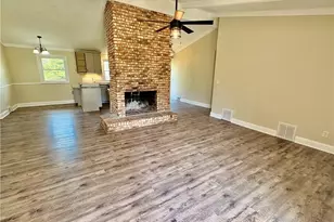 118 Lakeview Cir, Thomasville, NC 27360 - Photo 7
