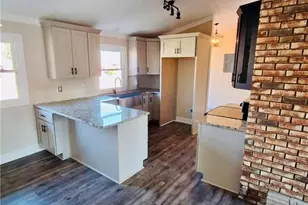 118 Lakeview Cir, Thomasville, NC 27360 - Photo 5