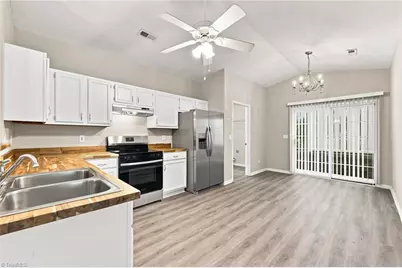 3 Franklinwood Drive, Greensboro, NC 27401 - Photo 11