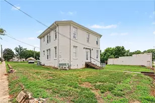 115 N Flanner St, Burlington, NC 27215 - Photo 11