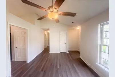 2110 Carlisle Way, High Point, NC 27265 - Photo 3