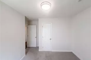 2110 Carlisle Way, High Point, NC 27265 - Photo 11