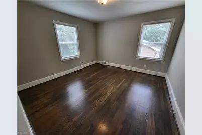 1324 Kenwood Street, Winston-Salem, NC 27103 - Photo 17