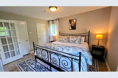 1324 Kenwood Street, Winston-Salem, NC 27103 - Photo 9