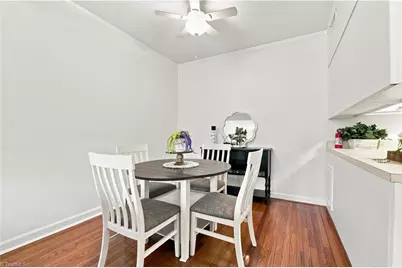626 Walker Avenue, Greensboro, NC 27401 - Photo 11