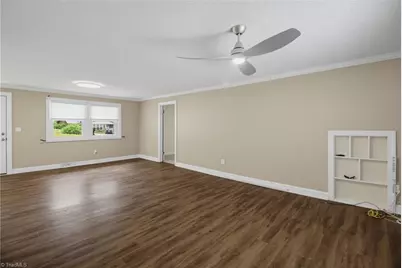 488 Lansdowne Place, Wallburg, NC 27107 - Photo 7