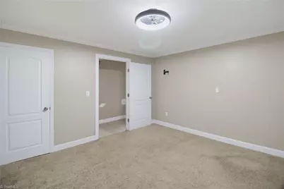 488 Lansdowne Place, Wallburg, NC 27107 - Photo 21