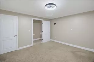 488 Lansdowne Pl, Winston-Salem, NC 27107 - Photo 21