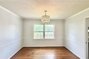 4109 Windlestraw Ln, Greensboro, NC 27410 - Photo 7