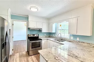 4109 Windlestraw Ln, Greensboro, NC 27410 - Photo 9