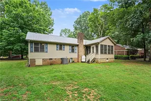 1848 Woodglo Dr, Asheboro, NC 27205 - Photo 21