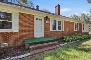 3048 Nc Hwy 62, Liberty, NC 27298 - Photo 7