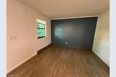 235 Corona Street #201, Winston-Salem, NC 27103 - Photo 3