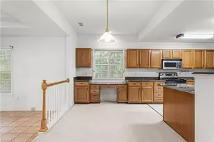 211 Walter Hagen Dr, Mebane, NC 27302 - Photo 15