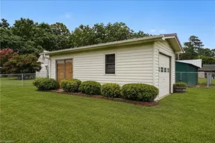 136 Beckford Dr, Lexington, NC 27295 - Photo 21