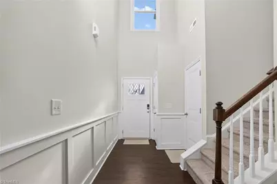 822 Riley Lane, Greensboro, NC 27455 - Photo 5