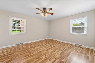4707 Ramblewood Drive, Greensboro, NC 27406 - Photo 25
