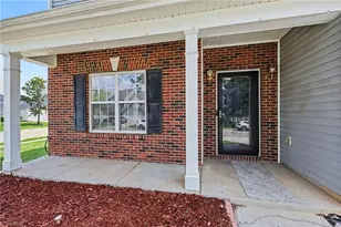 4501 Wolf Run Dr, Greensboro, NC 27406 - Photo 7