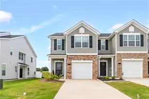 1196 Evelynnview Ln, Kernersville, NC 27284 - Photo 1