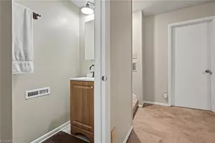 3212 Flanders Ct, High Point, NC 27265 - Photo 33