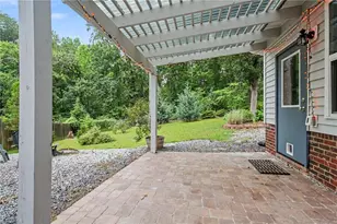 3212 Flanders Ct, High Point, NC 27265 - Photo 25