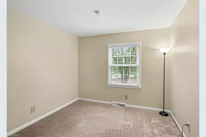 3212 Flanders Court, High Point, NC 27265 - Photo 17