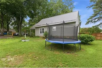 8643 Nc Highway 150, Reidsville, NC 27320 - Photo 7