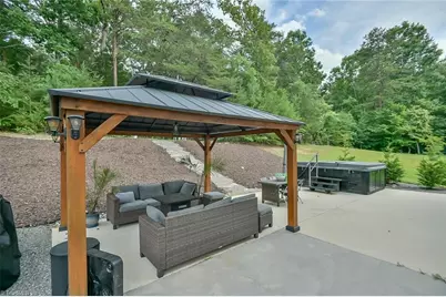 1017 Scotch Pine Way, Mebane, NC 27302 - Photo 3