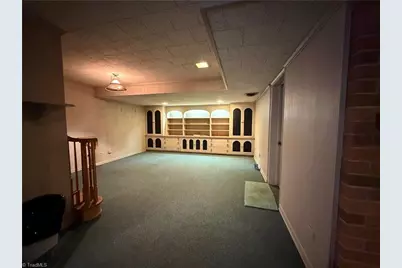 3921 Madison Avenue, Greensboro, NC 27410 - Photo 37
