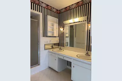 3921 Madison Avenue, Greensboro, NC 27410 - Photo 21