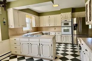 3921 Madison Ave, Greensboro, NC 27410 - Photo 9