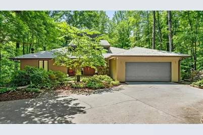 11 Culbreth Avenue, Thomasville, NC 27360 - Photo 3