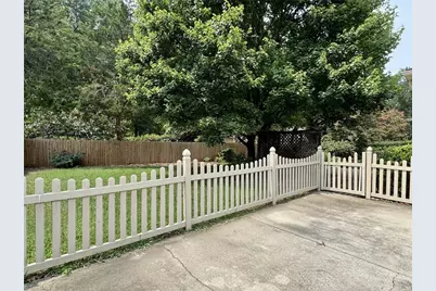 2009 Westover Terrace, Burlington, NC 27215 - Photo 29