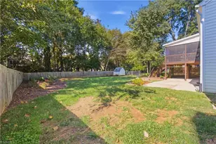 3609 Blairwood St, High Point, NC 27265 - Photo 37