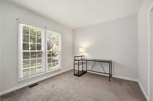 3609 Blairwood St, High Point, NC 27265 - Photo 15