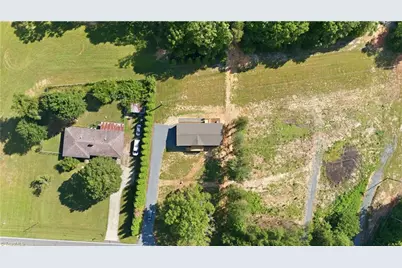 3929 Piney Mountain Road, Walnut Cove, NC 27052 - Photo 7